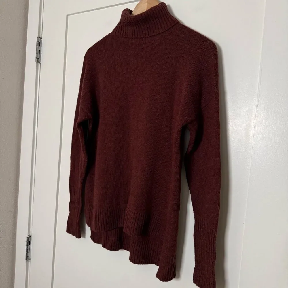 J Crew Sweater Womens Sz S Burgundy Knit Turtleneck Side Slit Wool Blend Preppy